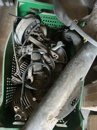 Derbi Campeona del Mundo Moped Roja/Blanca