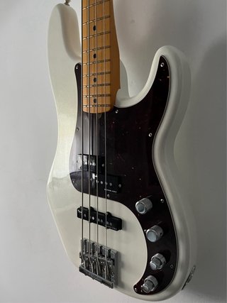 Fender American Ultra Precision Bass