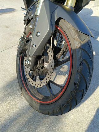 Moto Naked SUMCO 125cc Negra