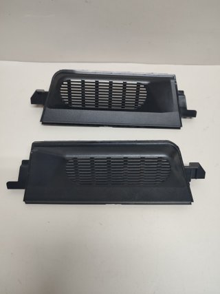 TV Sony KDL-37EX402 Altavoces 1-858-364-13