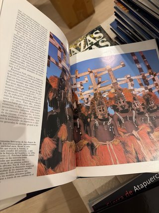 Colección Las razas humanas, 8 tomos