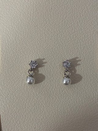 Pendientes de plata con perla