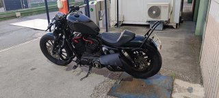 Harley Davidson Sportster Nighster 1200 (2 plazas)