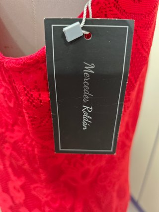 Vestido encaje Mercedes Roldán rojo