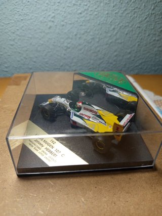 Lotus Mugen 107 C. Johnny Herbert.