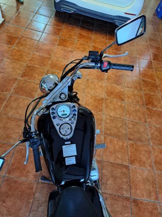 Honda Shadow 125 Negra. Revisión reciente.