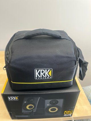 Monitores KRK Negros
