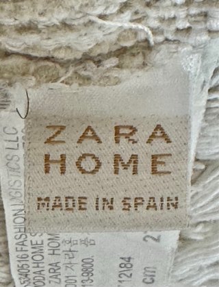 Alfombra Pasillo ZARA HOME.