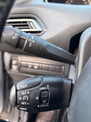 Peugeot 308 2018