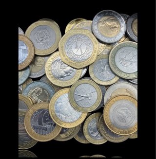 52 Monedas del Mundo Colección Variada