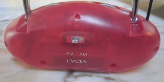 Radio Portatile Lycia Y2K Rossa trasparemte Funzio