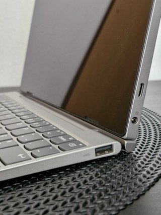 Lenovo IdeaPad D330 | Tablet + Portátil 2 en 1
