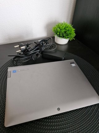 Lenovo IdeaPad D330 | Tablet + Portátil 2 en 1