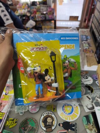Figuras Mickey y Goofy