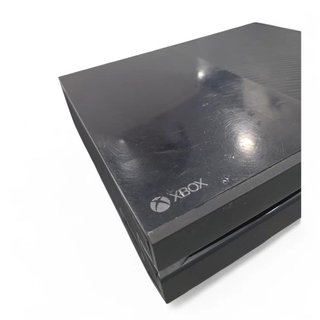 CONSOLA XBOX ONE 500GB + COMANDO COMPATIBILE + CAVI