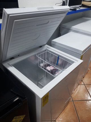 Arcón Congelador Cecotec 142L