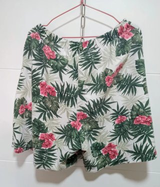 Falda short estampado floral