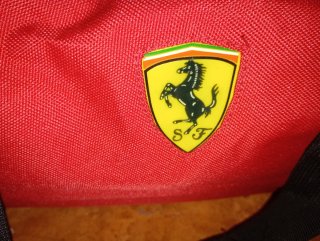 Bolsa de viaje Ferrari Roja