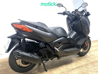YAMAHA XMAX 125