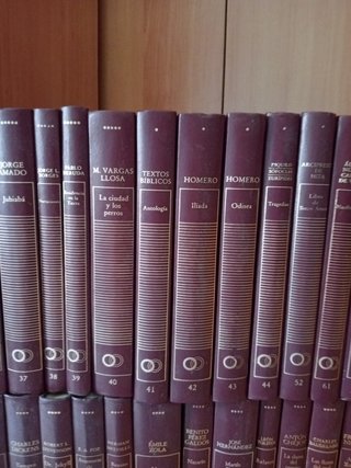 1 € Historia universal literatura