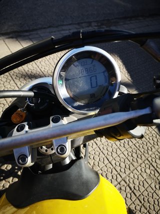Ducati Scrambler Icon 2015