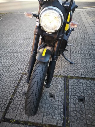 Ducati Scrambler Icon 2015