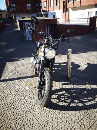 Ducati Scrambler Icon 2015