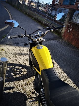 Ducati Scrambler Icon 2015