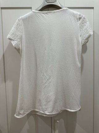 Camiseta blanca calada talla M