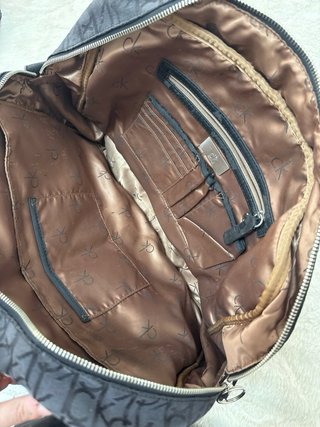Bolso Negro Calvin Klein CK Ordenador