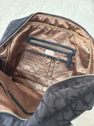 Bolso Negro Calvin Klein CK Ordenador