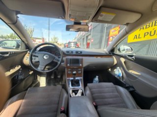 Volkswagen Passat 2006