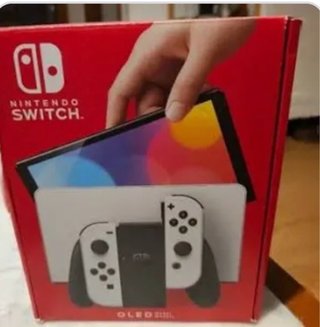 Nintendo Switch OLED Bianca e Nera