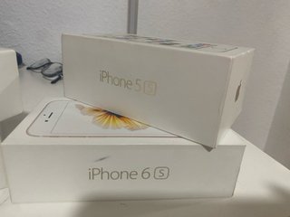 Scatole originali per iPhone 4S e SE, guarda il mio profilo
