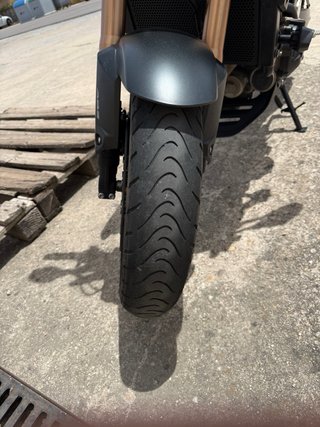 Honda CB650R 2019 - 18.500 km