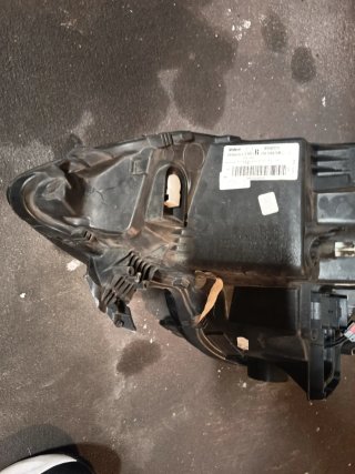 Faro Renault Megane 4 Derecho