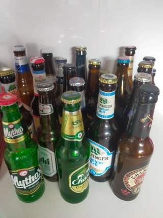 22 Bottiglie di Birra Vuote da Collezione