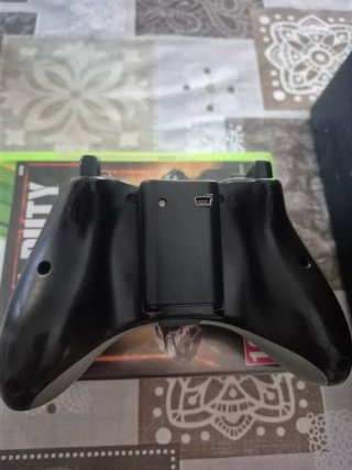 Xbox 360 Slim