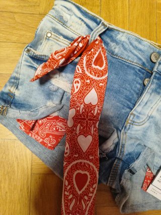 Shorts vaqueros Zara con bandana