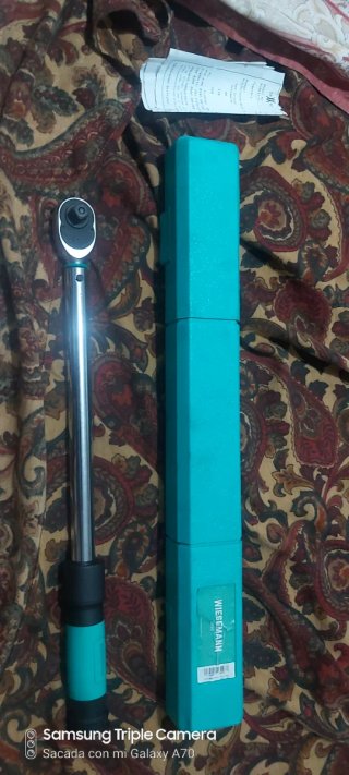 Llave dinamométrica Wisetool con maletín