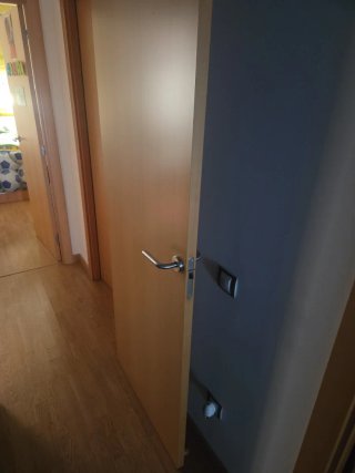 8 Puertas de Madera de Haya macizas