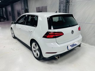 Volkswagen Golf GTI Performance 2.0 TSI 180kW(245C