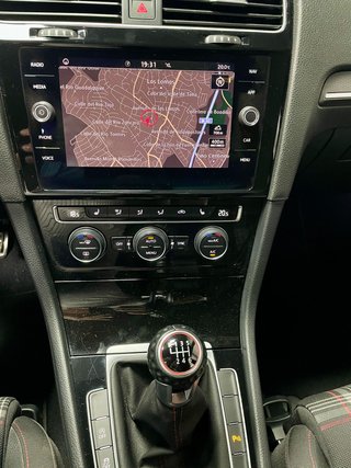 Volkswagen Golf GTI Performance 2.0 TSI 180kW(245C