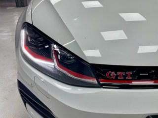 Volkswagen Golf GTI Performance 2.0 TSI 180kW(245C