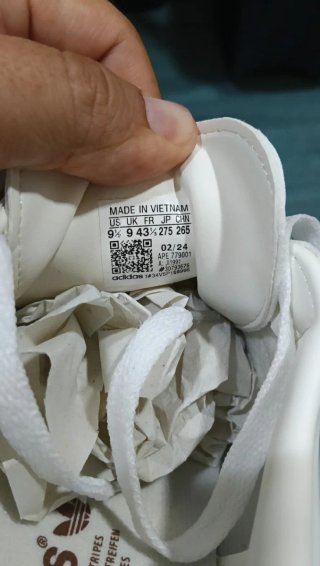 Zapatillas Adidas Marrón y Blanco