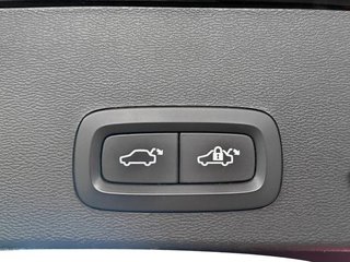 Volvo XC40 T4 Twin Recharge Inscription Expression Auto 155 kW (211 CV)