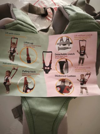 Arnés para bebés para aprender a andar.