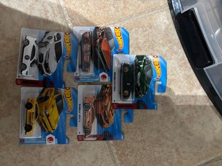 Lote 5 Hot Wheels: Civic, Cadillac, etc.