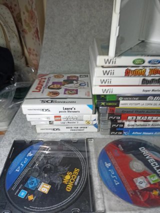 Giochi PS4, Wii, Xbox, DS - Vari Generi