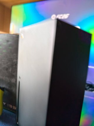 Xbox Series X 1TB + 2 Controller